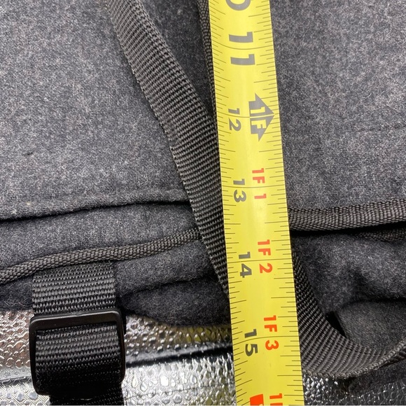 Kenneth Cole Reaction Wool Shoulder Bag Classic Soft Purse Satchel Multi Pockets - Picture 9 of 11